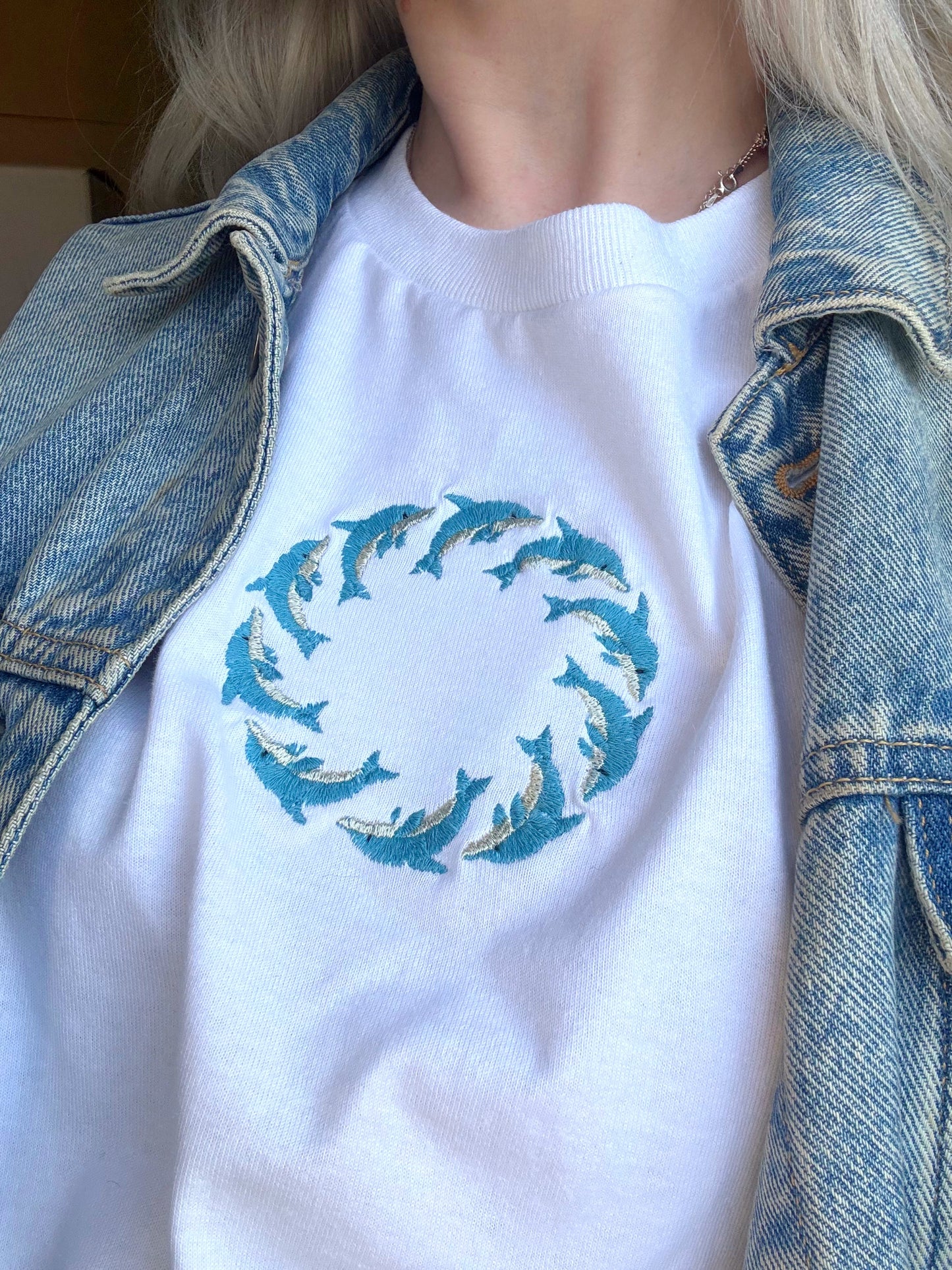 Dolphin Carousel - Unisex T-shirts
